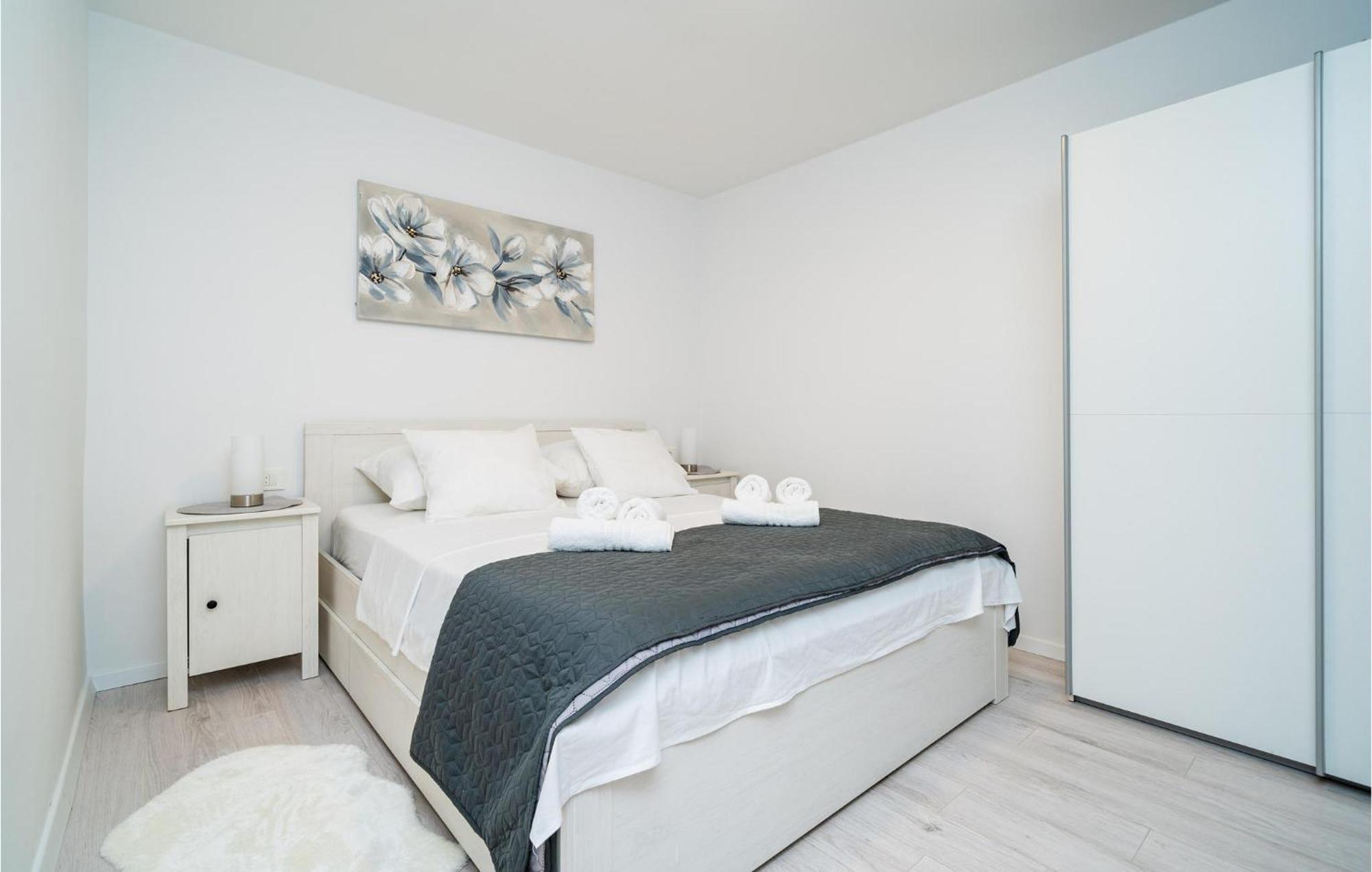 Nice Apartment In Dubrovnik With Kitchen Esterno foto