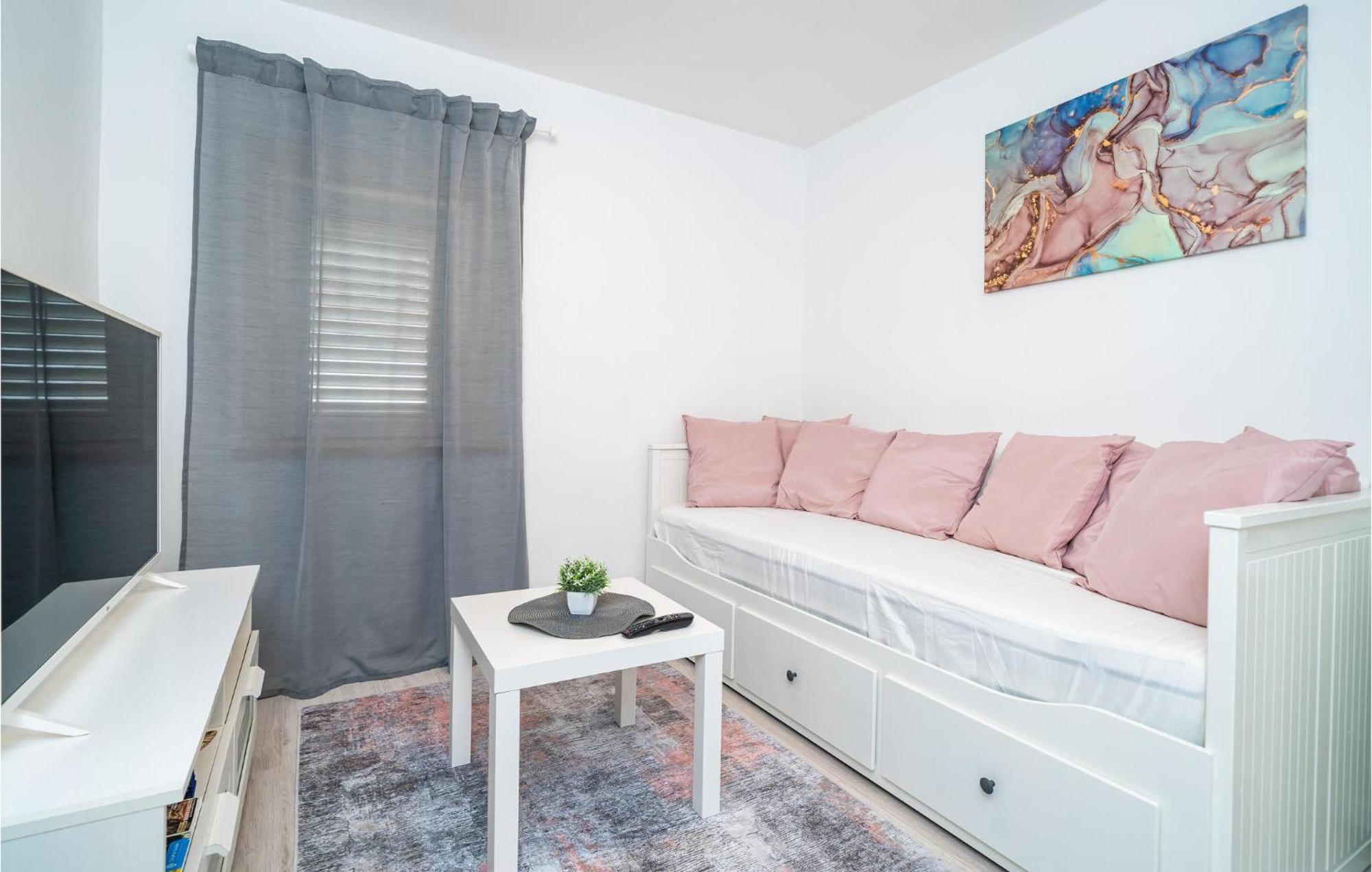 Nice Apartment In Dubrovnik With Kitchen Esterno foto