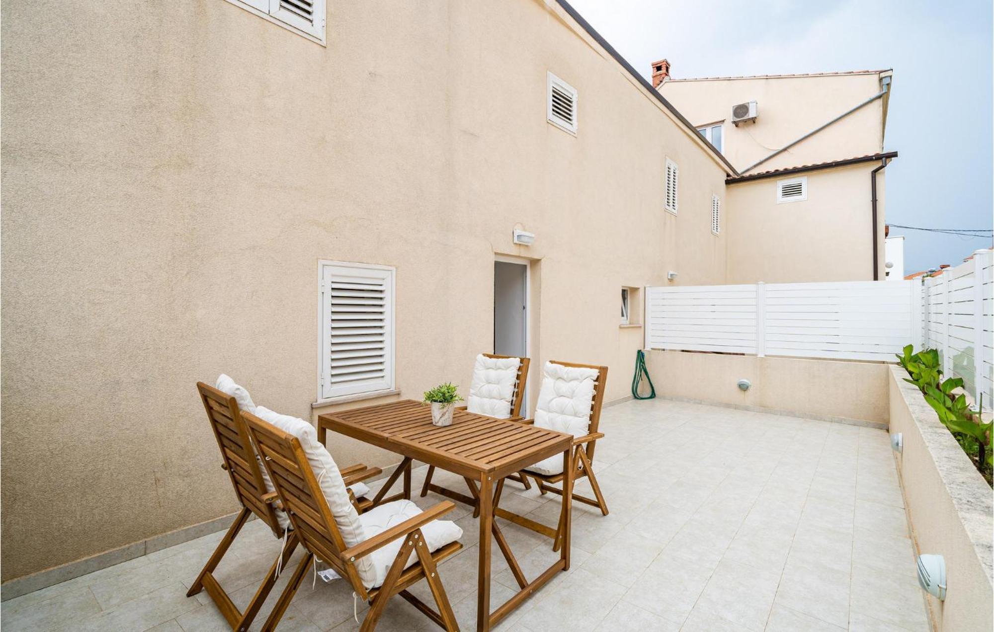 Nice Apartment In Dubrovnik With Kitchen Esterno foto