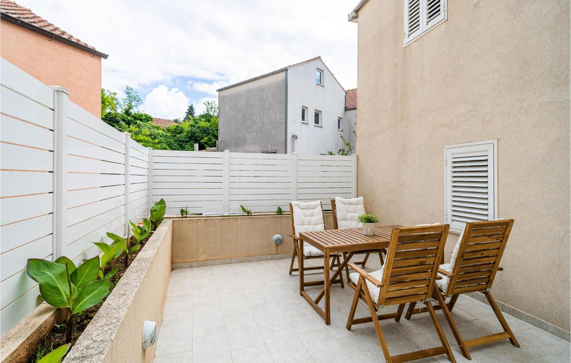 Nice Apartment In Dubrovnik With Kitchen Esterno foto